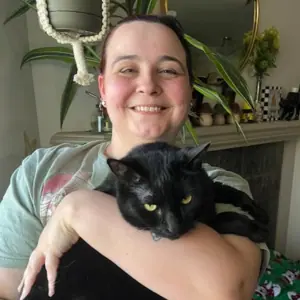 Taylor, Dog Walker, Cat Sitter, Fetch! Seattle North